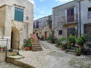 Casa indipendente in vendita a Palazzo Adriano PA