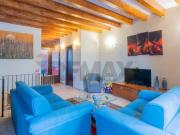 Casa indipendente in vendita a Palermo via Mariano...