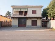 Casa indipendente in vendita a Parabiago MI
