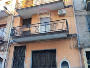 Casa indipendente in vendita a Paternò via Merano, 5