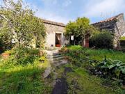 Casa indipendente in vendita a Pedara CT