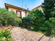 Casa indipendente in vendita a Pedrengo BG