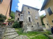 Casa indipendente in vendita a Perledo LC