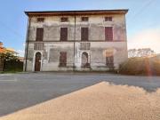 Casa indipendente in vendita a Persico Dosimo CR