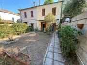 Casa indipendente in vendita a Pesaro PU