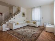 Casa indipendente in vendita a Pesaro PU