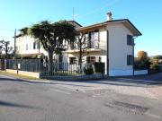 Casa indipendente in vendita a Pescantina VR