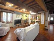 Casa indipendente in vendita a Pescia
