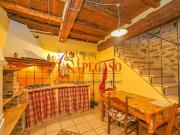 Casa indipendente in vendita a Pescia PT