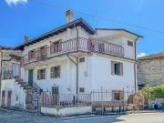 Casa indipendente in vendita a Pescorocchiano RI
