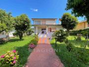 Casa indipendente in vendita a Pietrasanta
