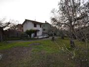 Casa indipendente in vendita a Pietrasanta LU