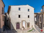 Casa indipendente in vendita a Poggio Nativo RI