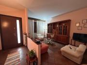 Casa indipendente in vendita a Prato PO