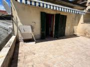 Casa indipendente in vendita a Prato PO