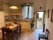 Casa indipendente in vendita a Prato PO