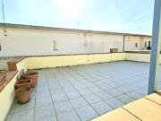 Casa indipendente in vendita a Prato PO