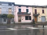 Casa indipendente in vendita a Prato PO