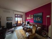 Casa indipendente in vendita a Prato PO