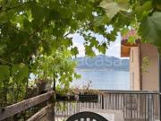 Casa indipendente in vendita a Predore via Castello