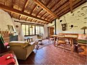 Casa indipendente in vendita a Ranzo IM