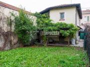 Casa indipendente in vendita a Reggio Emilia