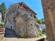Casa indipendente in vendita a Rezzoaglio GE