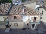 Casa indipendente in vendita a Rocca Santa Maria TE