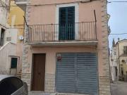 Casa indipendente in vendita a Rodi Garganico largo...