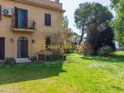 Terratetto unifamiliare in vendita a Roma