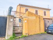 Casa indipendente in vendita a Roma