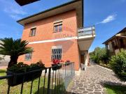 Casa indipendente in vendita a Roma