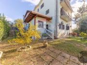 Casa indipendente in vendita a Roma RM