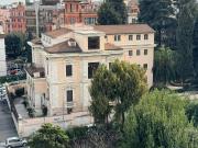 Casa indipendente in vendita a Roma RM