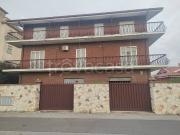 Casa indipendente in vendita a Roma via...