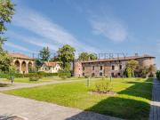 Casa indipendente in vendita a Rozzano MI