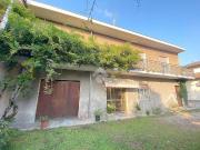 Casa indipendente in vendita a Samarate VA