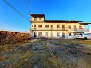 Casa indipendente in vendita a San Francesco al Campo TO