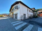 Casa indipendente in vendita a Sanfront piazza Statuto