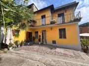 Villa in vendita a Santa Giuletta PV