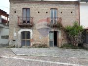 Casa indipendente in vendita a Sant'Angelo A Cupolo