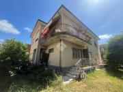 Casa indipendente in vendita a Sarzana SP