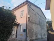 Casa indipendente in vendita a Sarzana SP