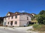 Casa indipendente in vendita a Scoppito via Roma, 144,...