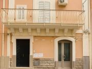 Casa indipendente in vendita a Scordia via vittorio...