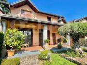 Villa a schiera in vendita a Senago