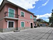 Casa indipendente in vendita a Serra Ricco'