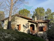 Casa indipendente in vendita a Serra San Quirico AN