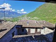 Casa indipendente in vendita a Sondrio via Ponchiera