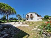 Casa indipendente in vendita a Spello PG